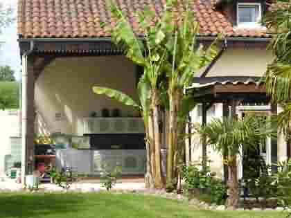 4 bed farmhouse for sale near Noulens