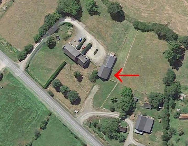 Stone barn to renovate near Vengeons
