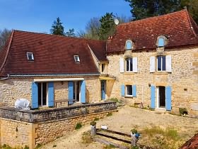 5 bed stone house for sale near Dordogne and Lot