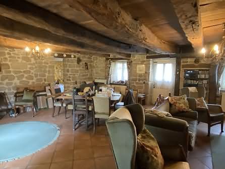 5 bed stone house for sale near Bujaleuf
