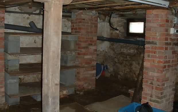 1 bed stone cottage for sale near Averton