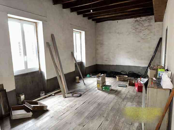4 bed stone house for sale near Glénic