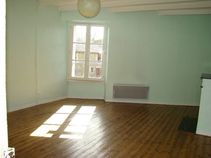 2 bed stone house for sale near Chez Vécant