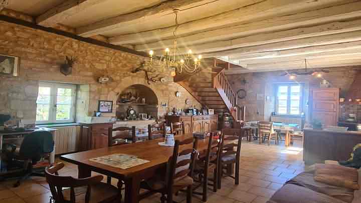 2 bed stone house for sale near Dordogne and Lot