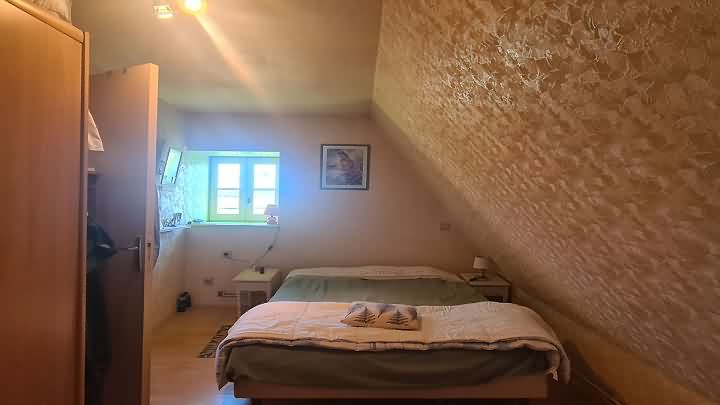 2 bed stone house for sale near Dordogne and Lot