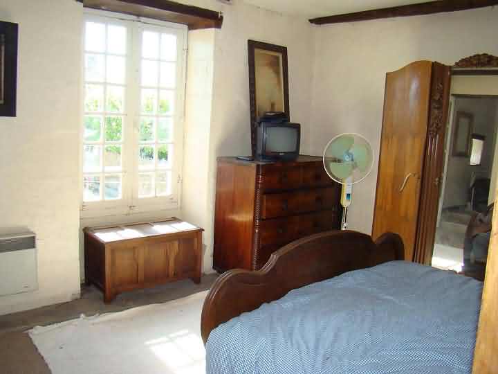 2 bed stone house for sale near Chez Vécant