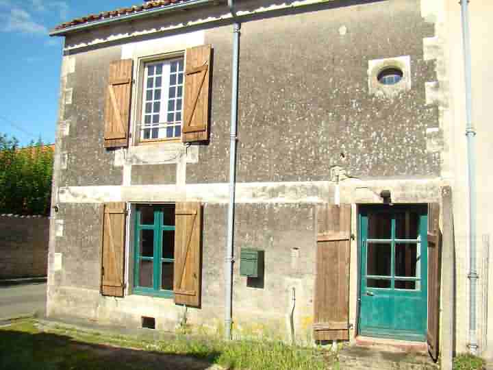 2 bed stone house for sale near Chez Vécant