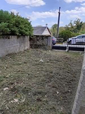 Stone house to renovate near Glénic