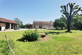 3 bed stone house for sale near Dussac