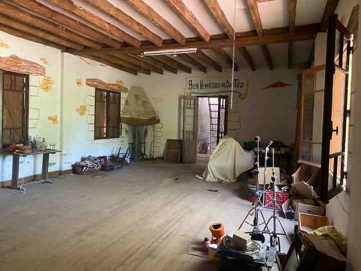 3 bed stone house for sale near Castels