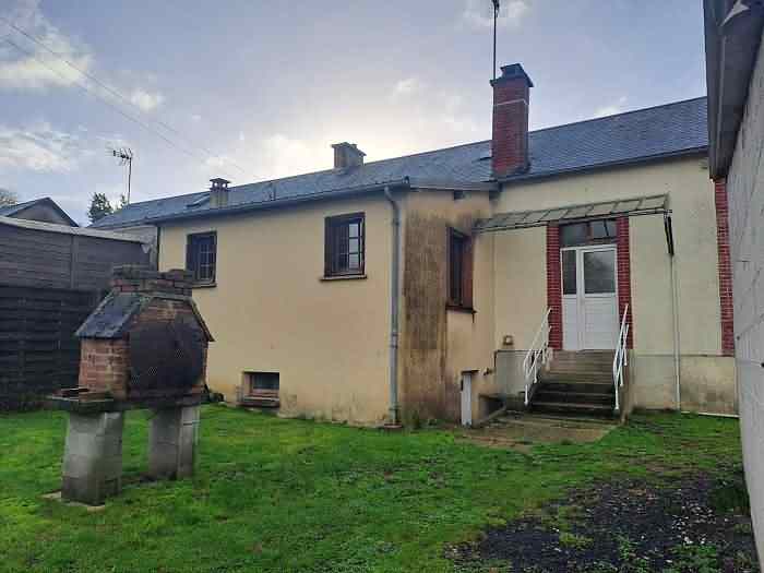 2 bed stone house for sale near Rabodanges