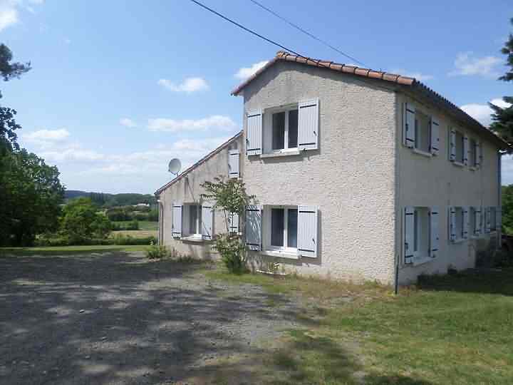 3 bed stone house for sale near Monas