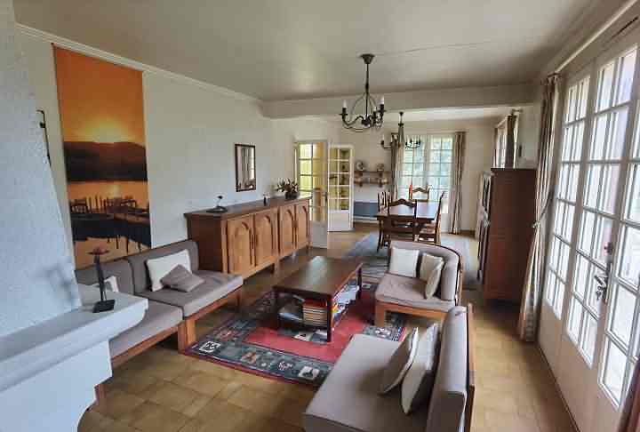 Maison en pierre de 10 chambres à vendre près de Dussac
