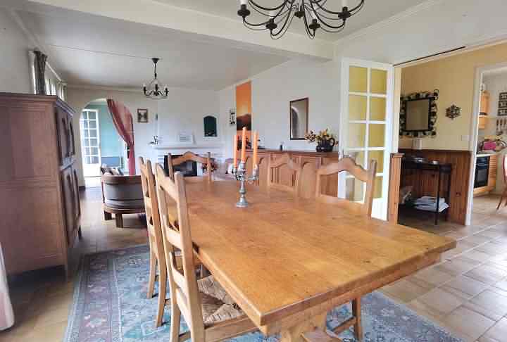 Maison en pierre de 10 chambres à vendre près de Dussac