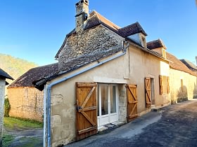3 bed stone house for sale near Aubas
