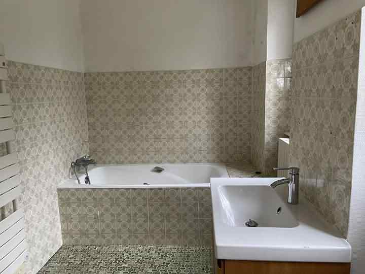 4 bed stone house for sale near Saint Vran