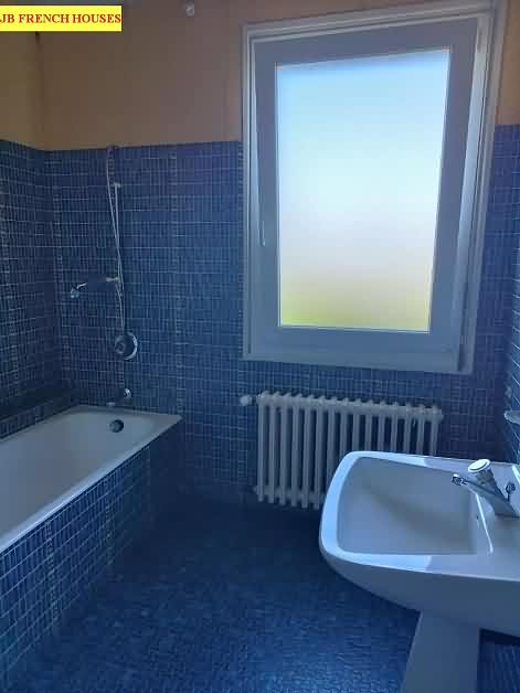 5 bed house for sale near Lapenty