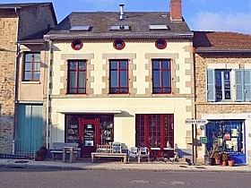 4 bed château for sale near Grand Bueix