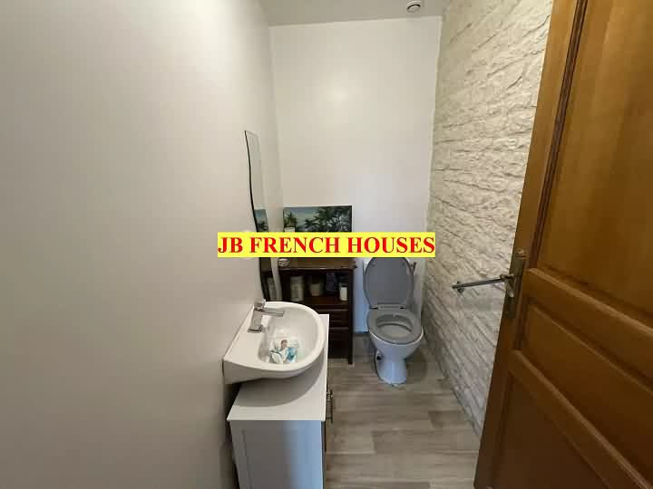 5 bed stone house for sale near Haimps