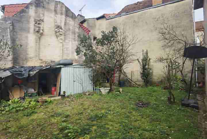 Maison en pierre de 3 chambres à vendre près de Dussac
