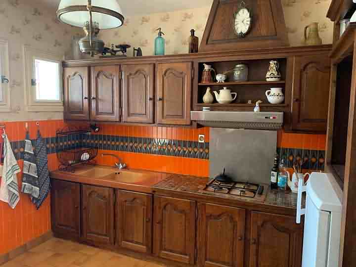 2 bed stone house for sale near Castels