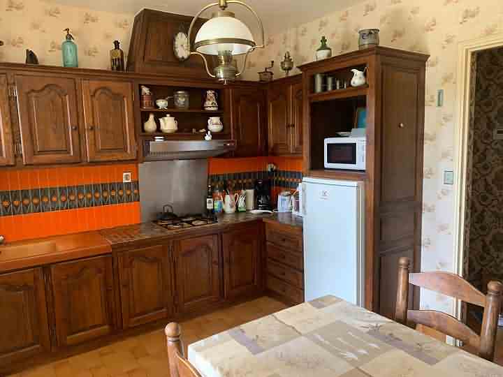 2 bed stone house for sale near Castels