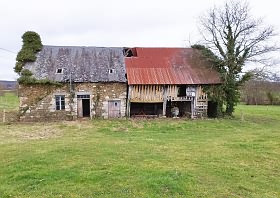 Stone barn to renovate near Jarry