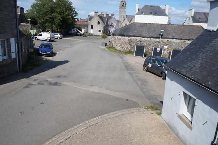 2 bed stone house for sale near Keraden