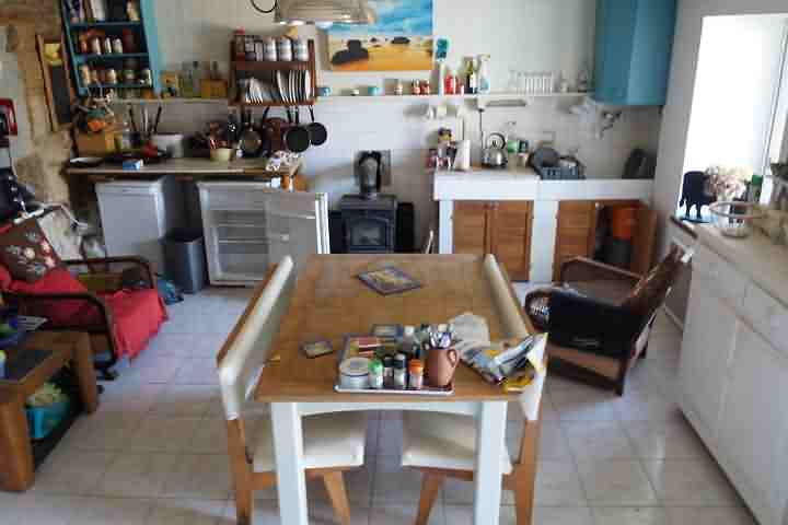 2 bed stone house for sale near Keraden