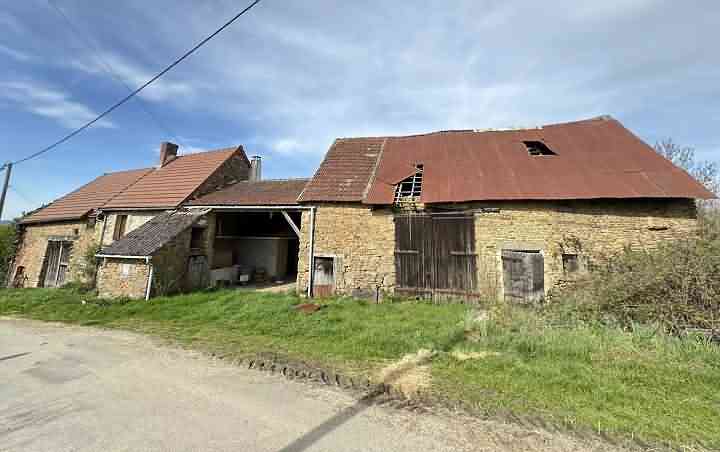 1 bed stone farmhouse for sale near Glénic