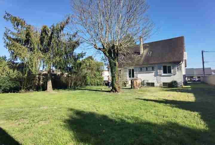 Maison en pierre de 5 chambres à vendre près de Dussac