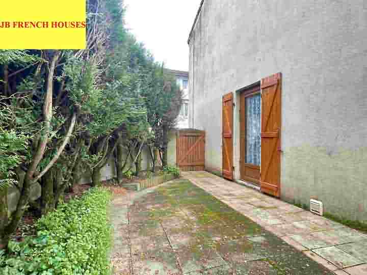 5 bed stone house for sale near Ansac Sur Vienne