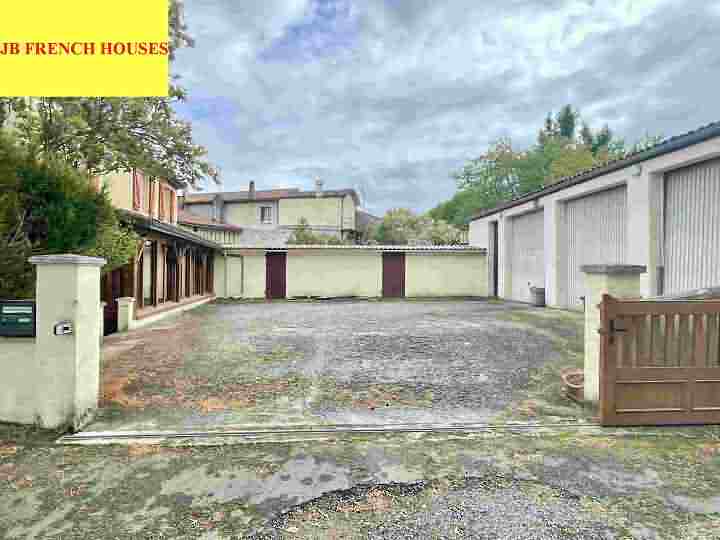 5 bed stone house for sale near Ansac Sur Vienne
