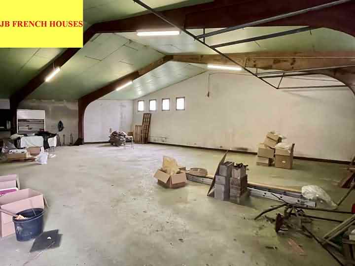 5 bed stone house for sale near Ansac Sur Vienne