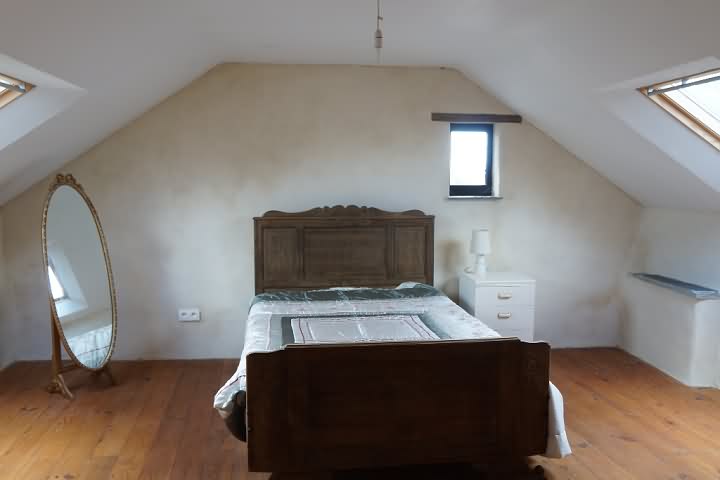 4 bed stone house for sale near Keraden