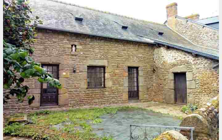 5 bed stone house for sale near Averton