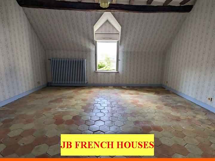 3 bed stone house for sale near Igé