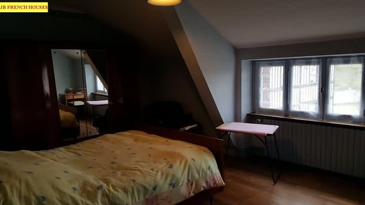 4 bed stone house for sale near Jarry