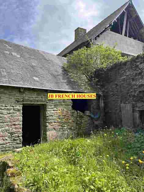 3 bed stone house for sale near Caribet