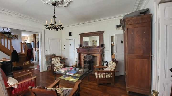 12 bed stone house for sale near Dordogne and Lot