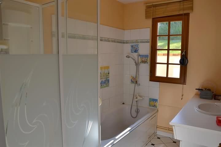 3 bed stone house for sale near Cisai Saint Aubin