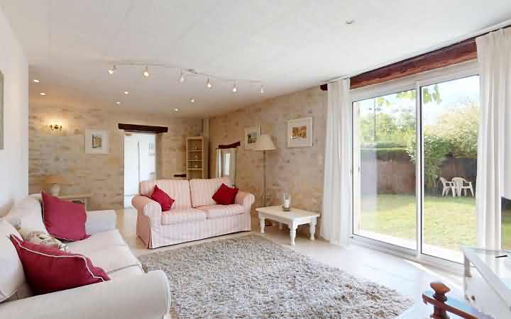 4 bed stone house for sale near Aubas