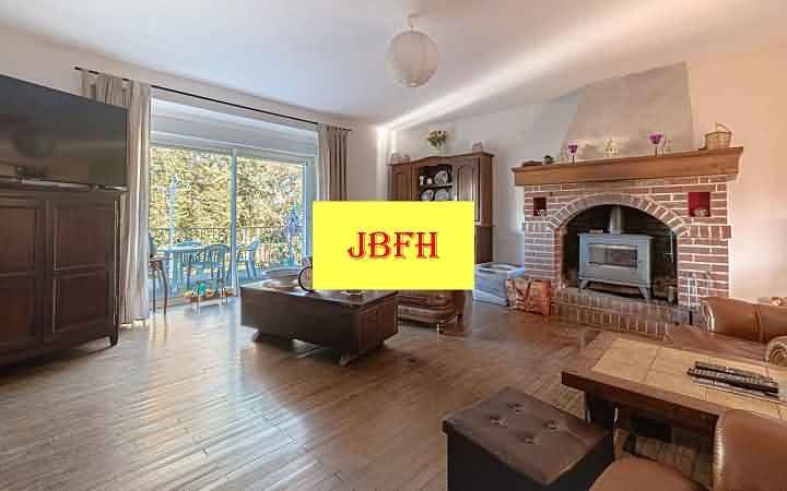 6 bed stone house for sale near Bujalenas