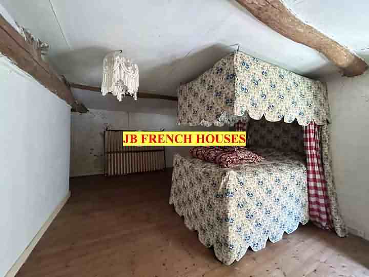 2 bed stone house for sale near Voissay