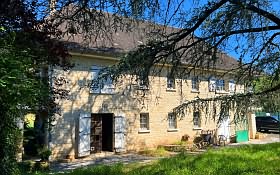 5 bed stone house for sale near Aubas