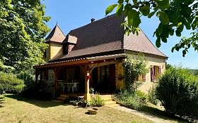 4 bed stone house for sale near Carves