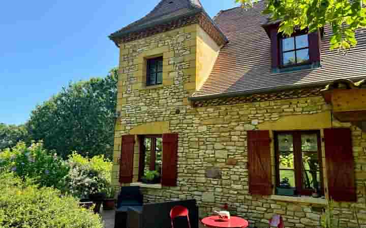 4 bed stone house for sale near Carves