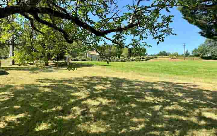 4 bed stone house for sale near Carves