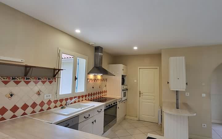 4 bed house for sale near Dordogne and Lot