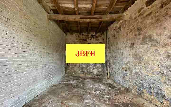 3 bed stone house for sale near Bujalenas